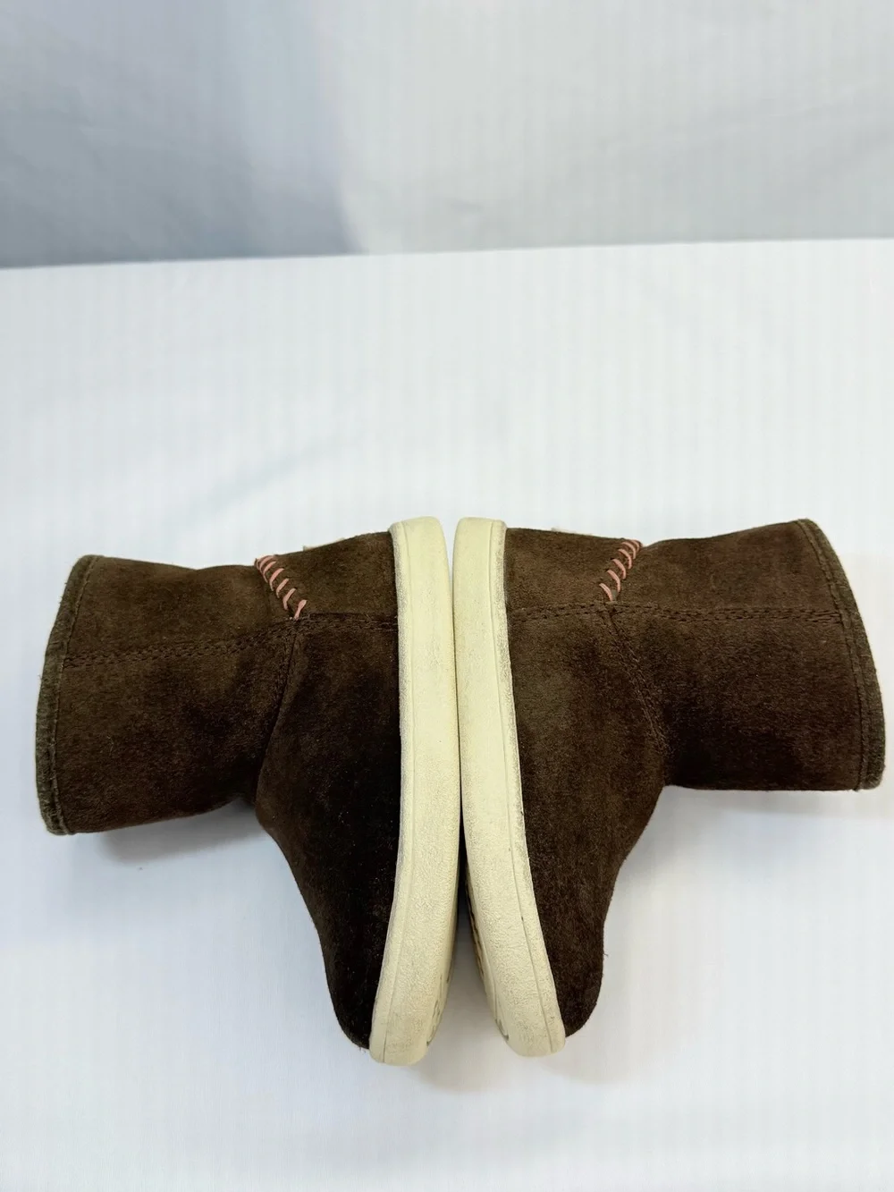 UGG Rye Kids (Toddler) Boots in Toast/Chocolate Brown Suede w/ Side-Zip VGUC